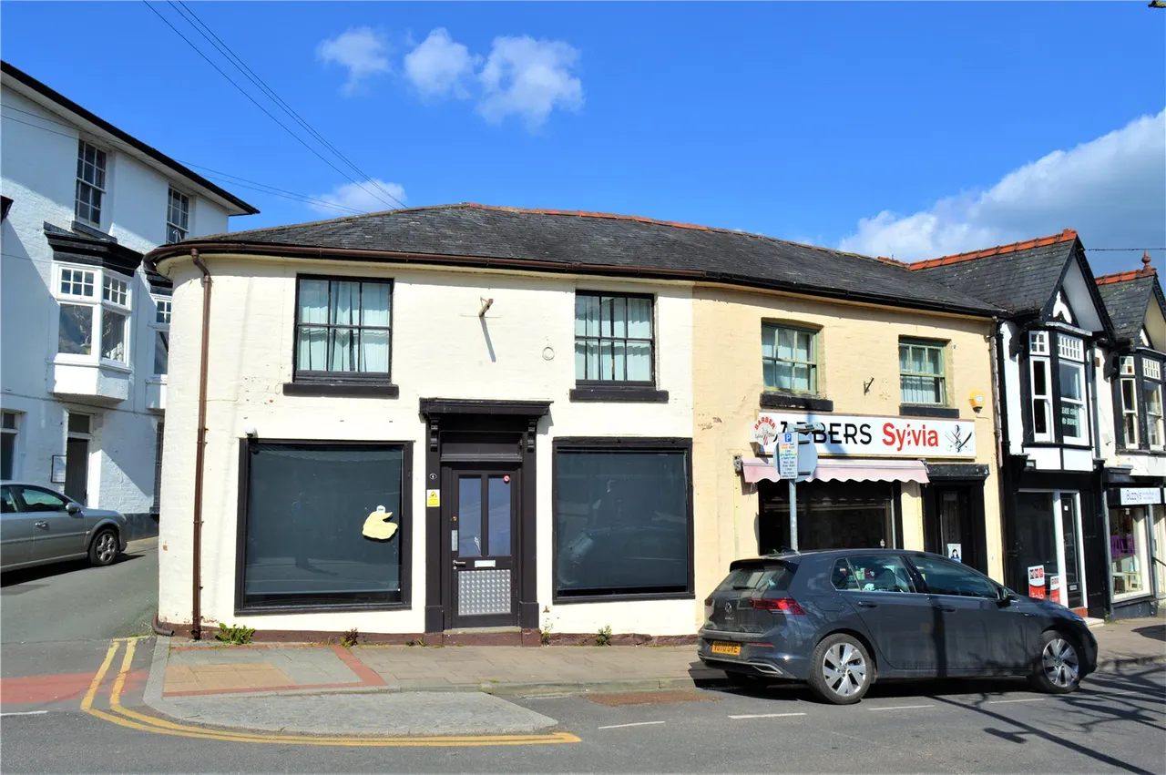 2 bed flat to rent, Shortbridge Street, Newtown