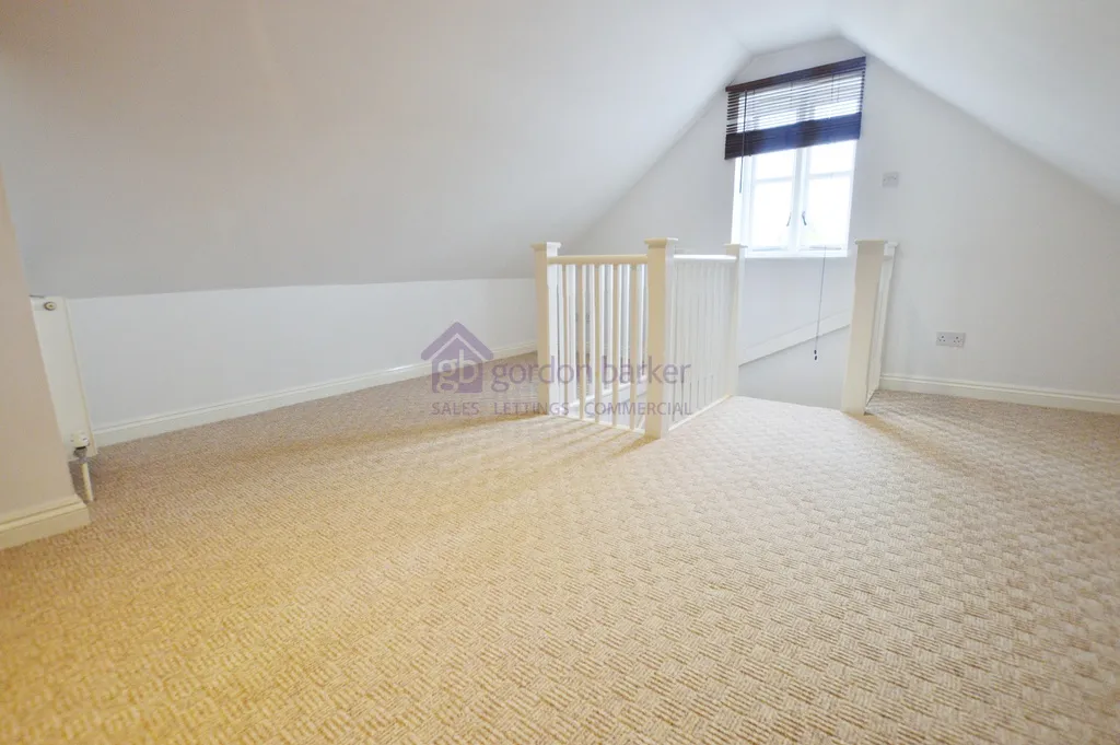 68 High Street, Christchurch, BH23 1BN, photo 7