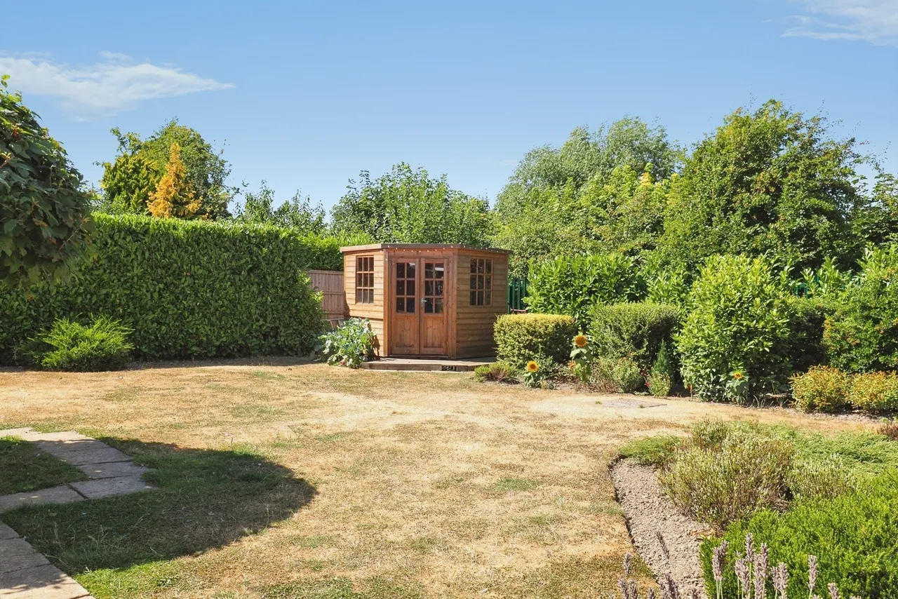 Moorsholm Drive, Wollaton, Nottingham, NG8, photo 16