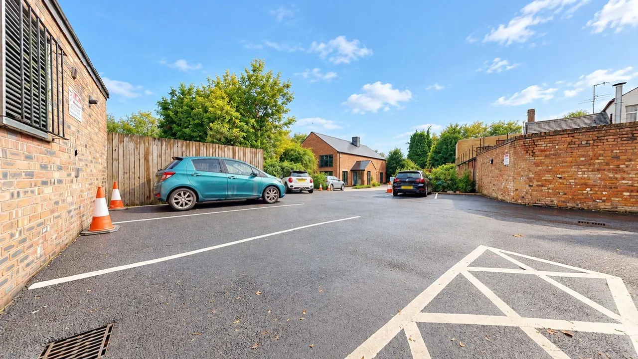 Church Road, Rainford, photo 10