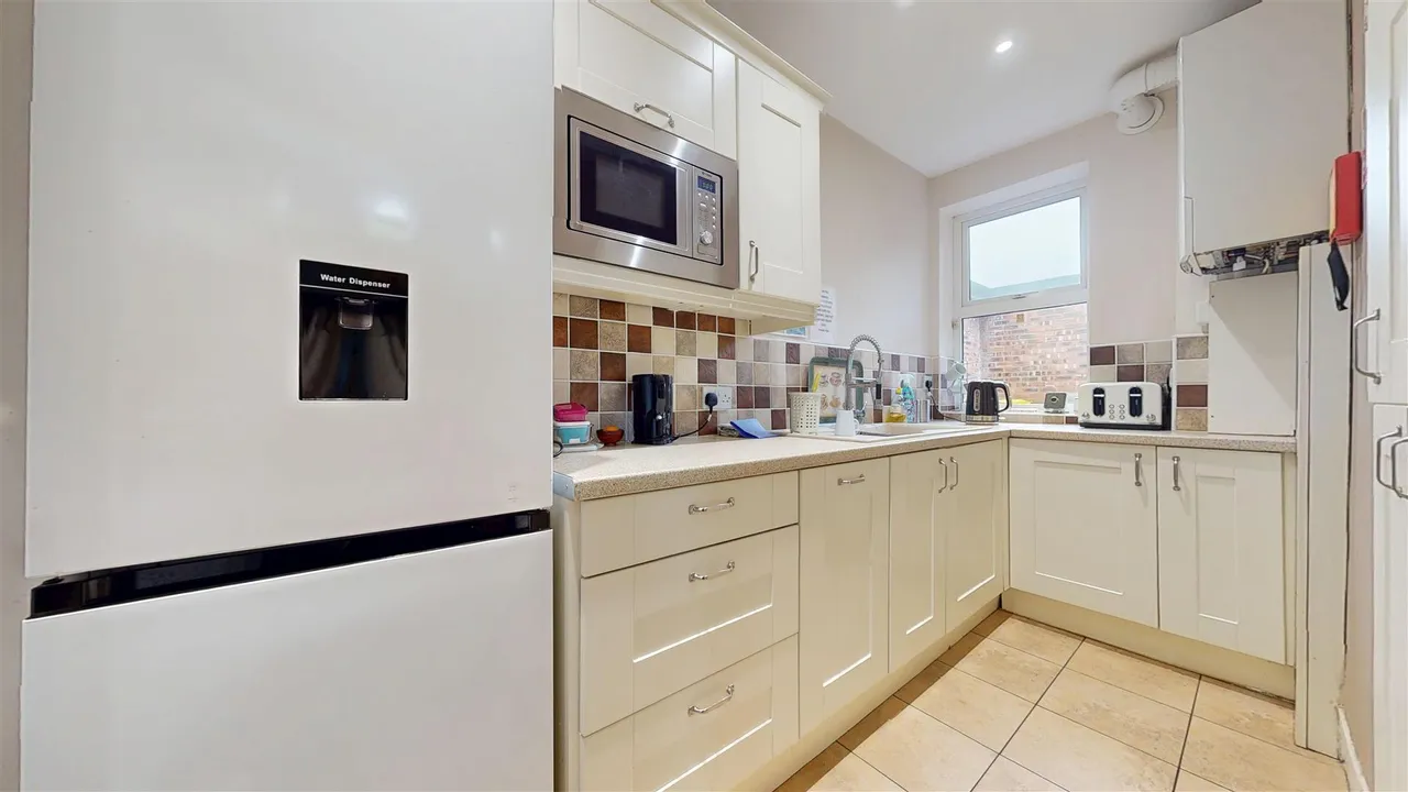 Church Road, Rainford, photo 8