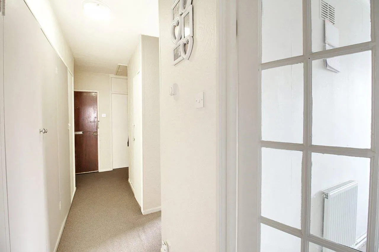Nether Street, North Finchley, photo 13