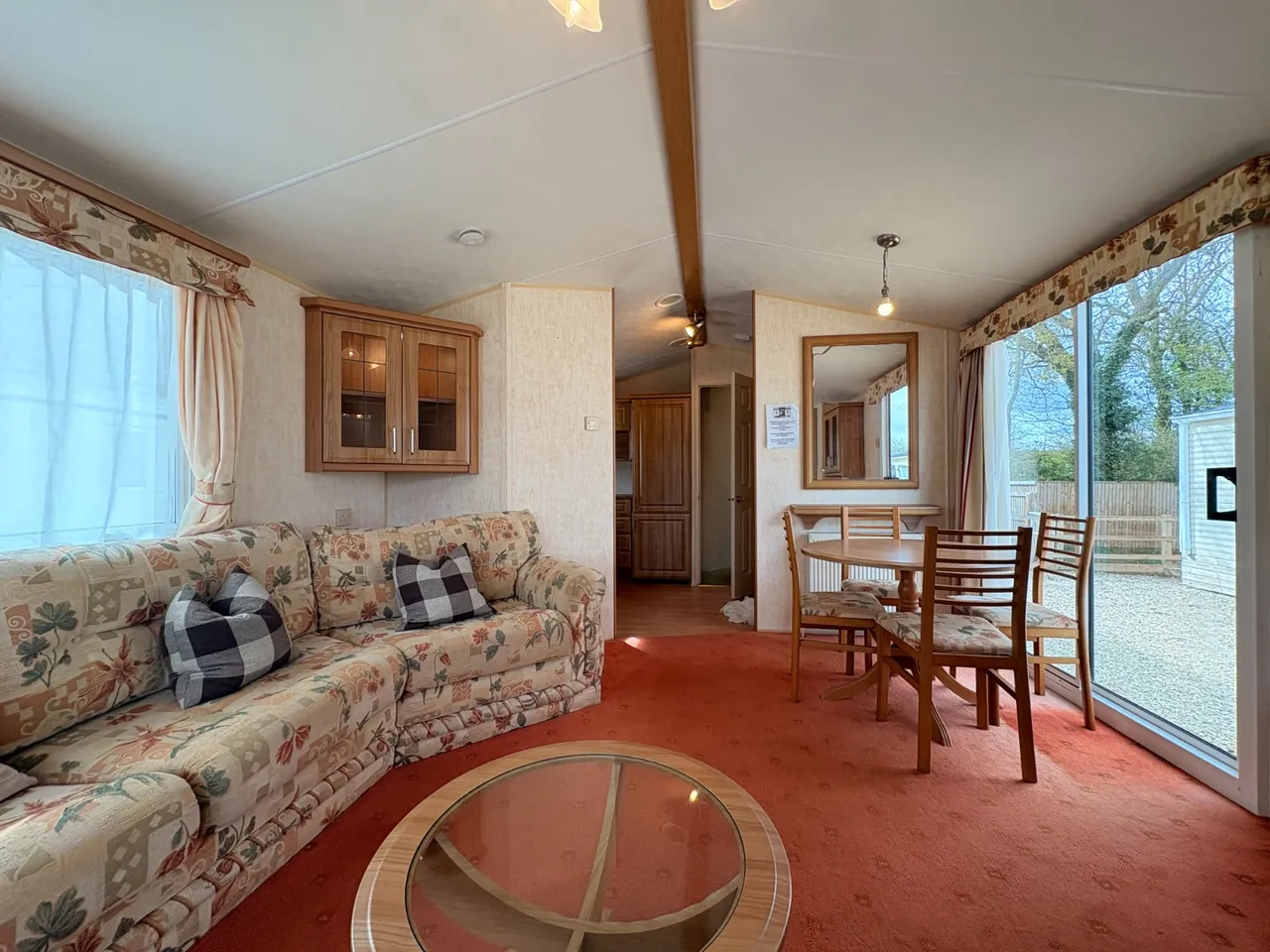 The Willerby Manor Caravan, HR8, photo 7