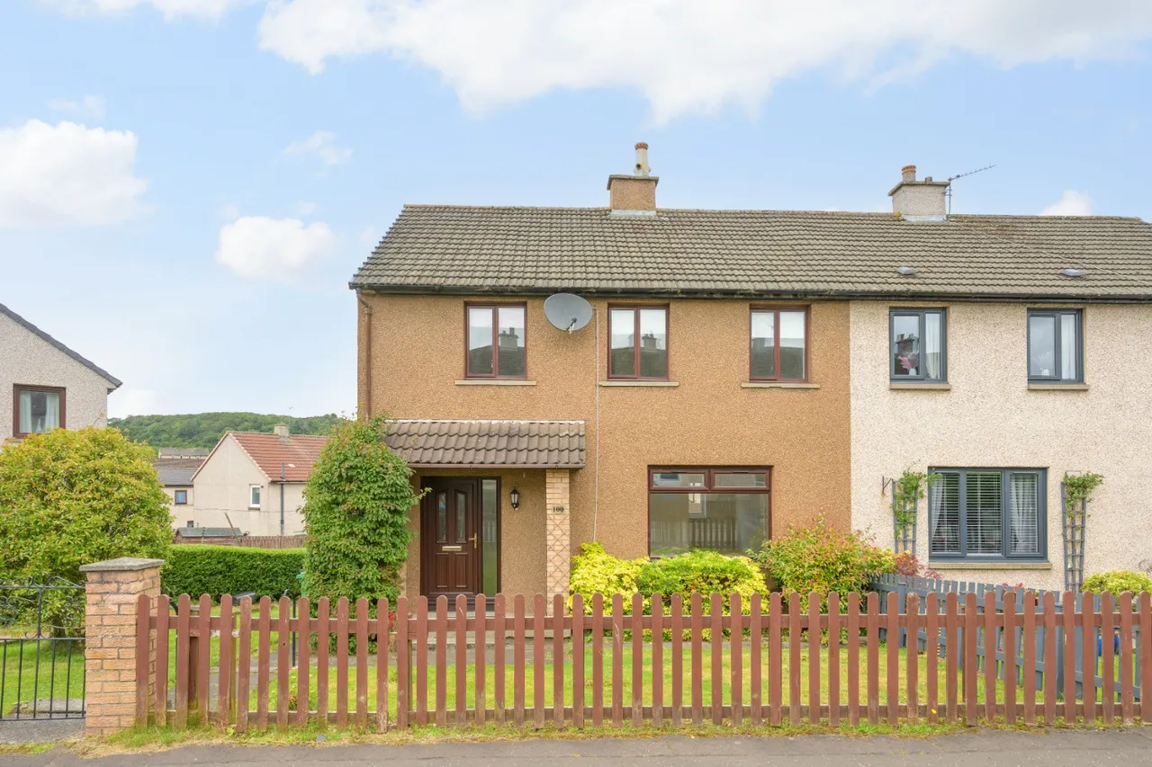 3 bed house for sale — Sinclair Drive, Hill of Beath, KY4 9NY