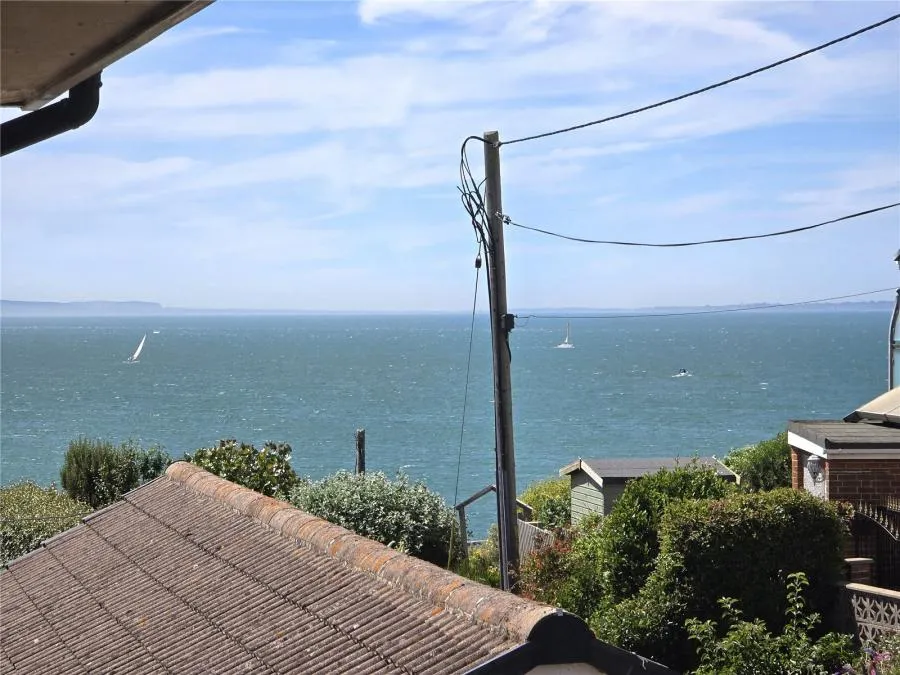 Lanes End, Totland Bay, PO39, photo 8