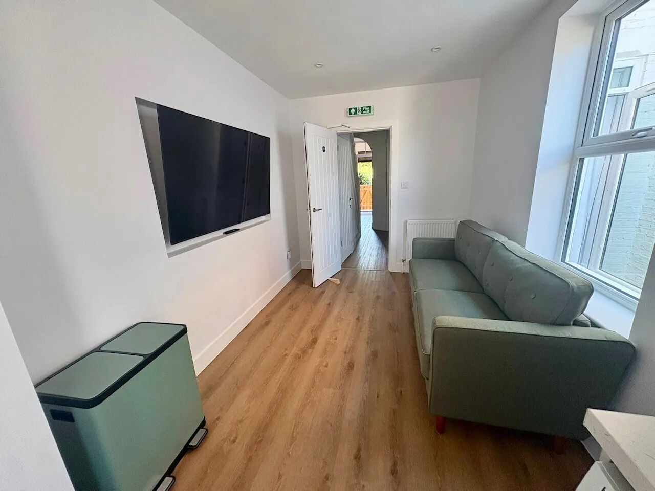 Cleveland Road, Gosport, PO12, photo 6