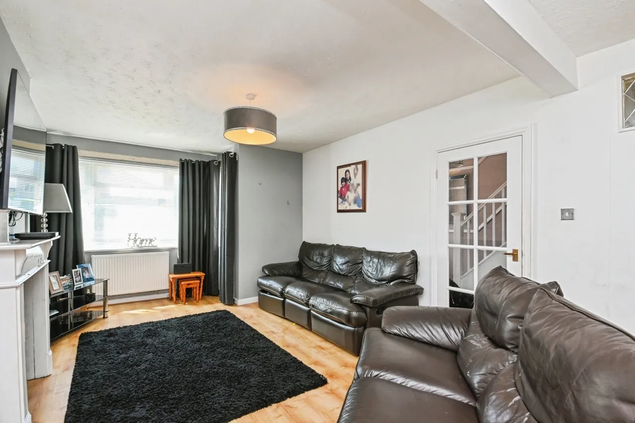 Douglas Road, Clacton-on-Sea, Essex, CO15, photo 3