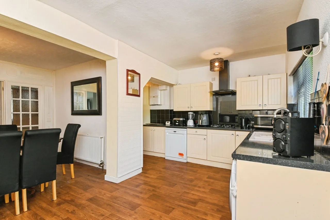 Douglas Road, Clacton-on-Sea, Essex, CO15, photo 5