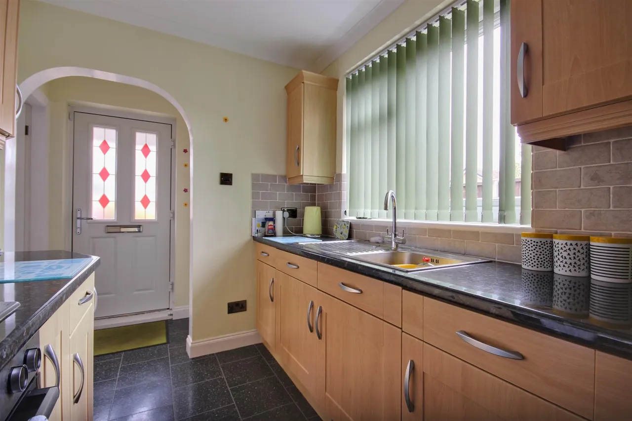 Fisher Close, Willerby, Hull, photo 3
