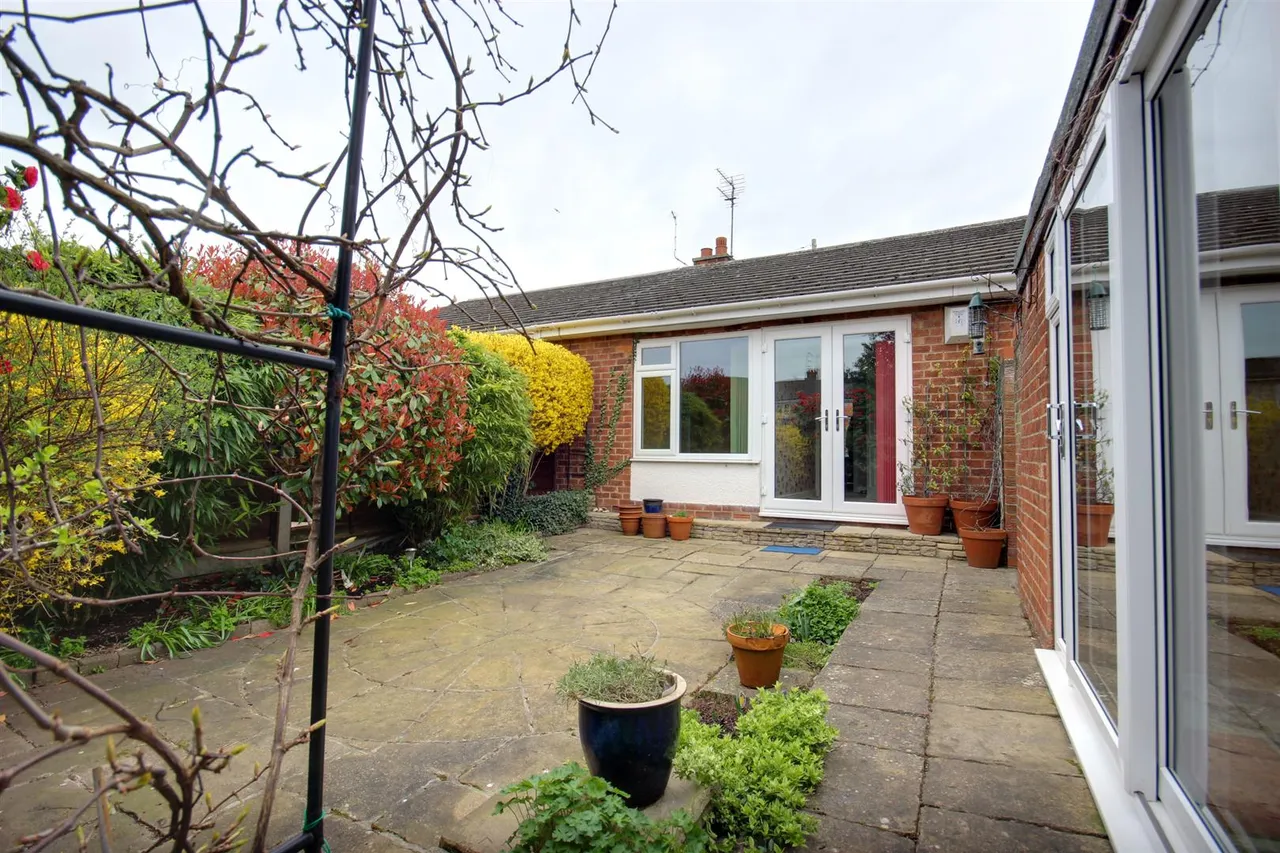Fisher Close, Willerby, Hull, photo 9