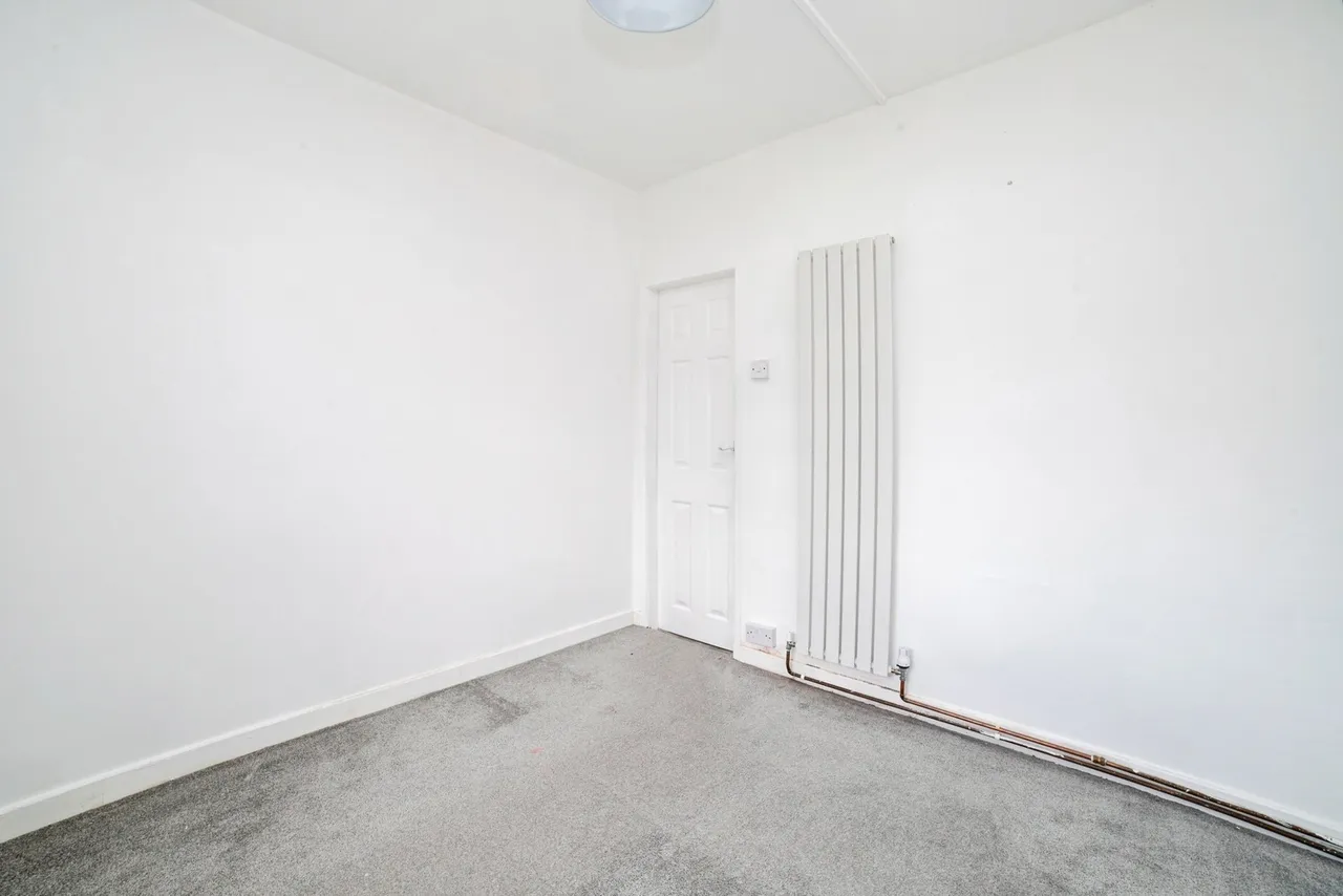 Station Road, Sutton-in-Ashfield, Nottinghamshire, NG17, photo 12