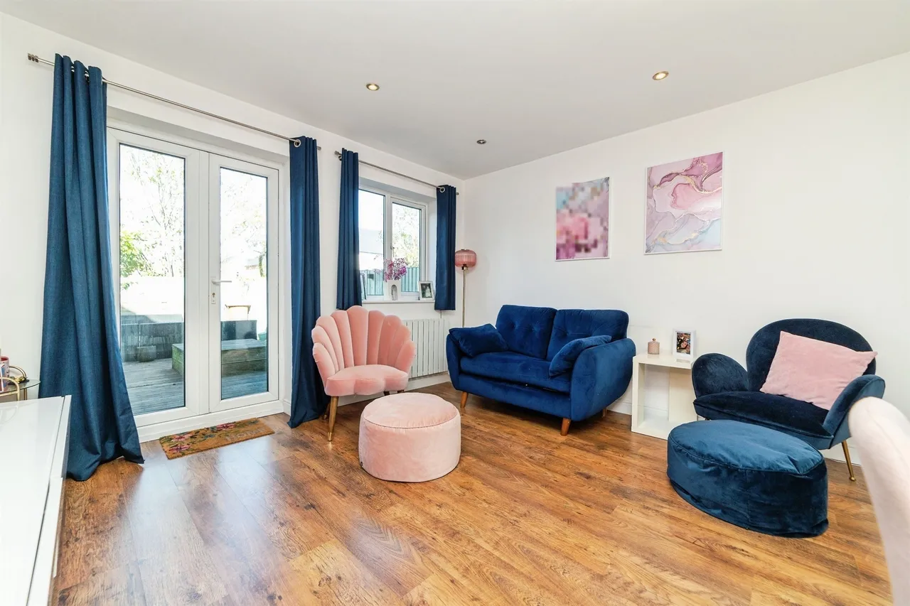 Turpins Close, Hertford, SG14, photo 3