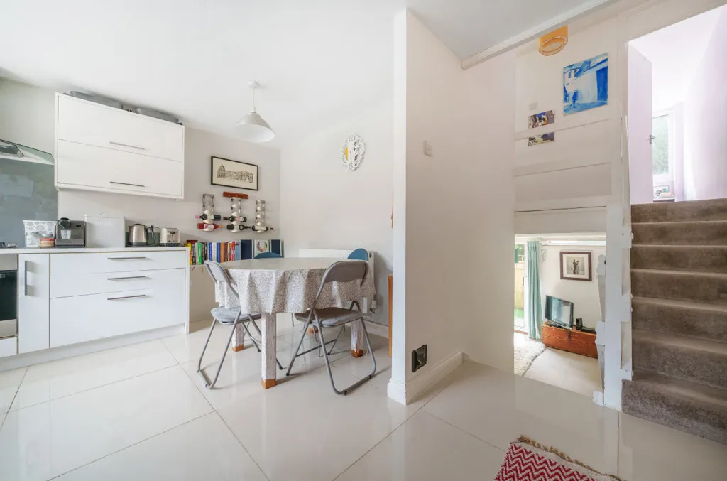 Grangedale Close, Northwood, HA6, photo 14