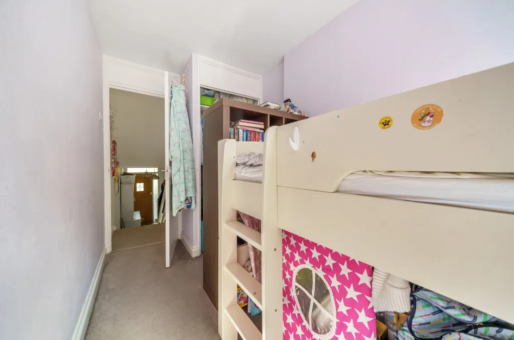 Grangedale Close, Northwood, HA6, photo 8