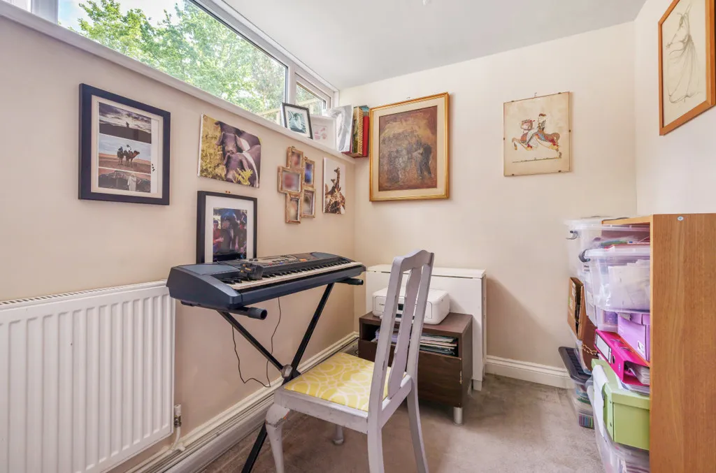 Grangedale Close, Northwood, HA6, photo 4