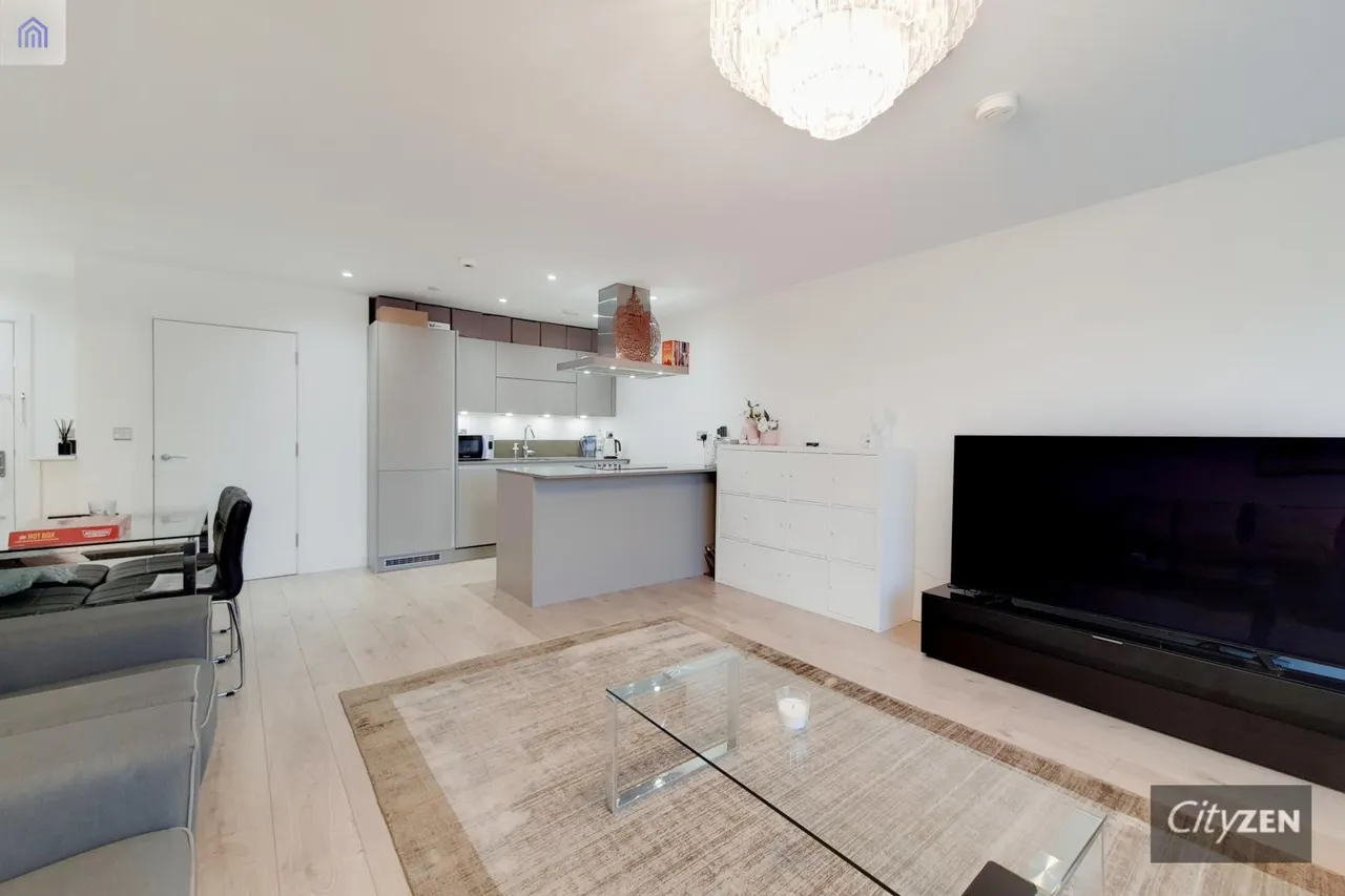 Roosevelt Tower, 18 Williamsburg Plaza, London, E14 9NW, photo 5