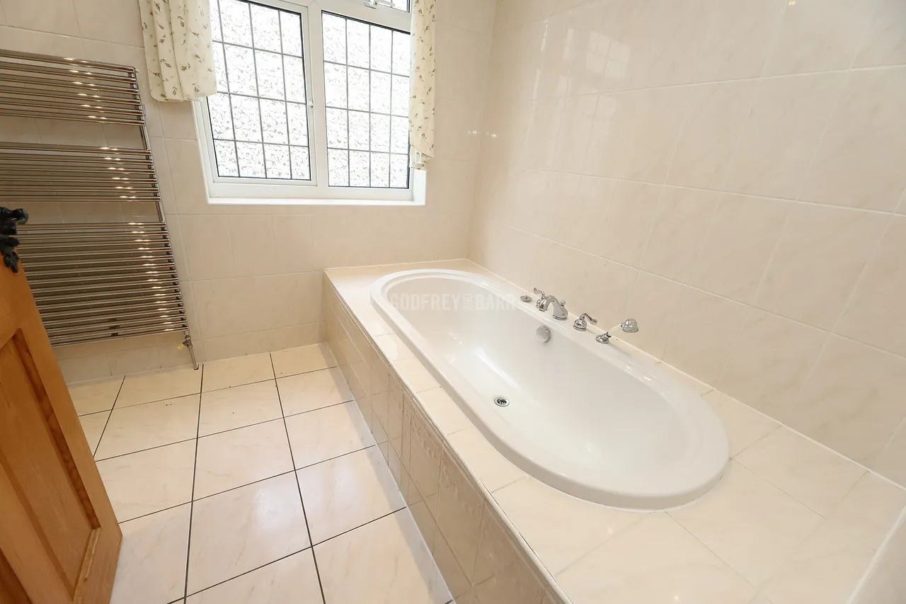 Uphill Road, Mill Hill, NW7, photo 10