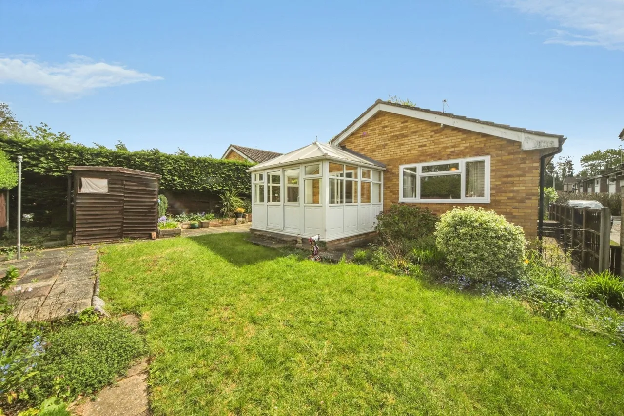 Russell Baron Road, Fornham St. Martin, Bury St. Edmunds, Suffolk, IP31, photo 2