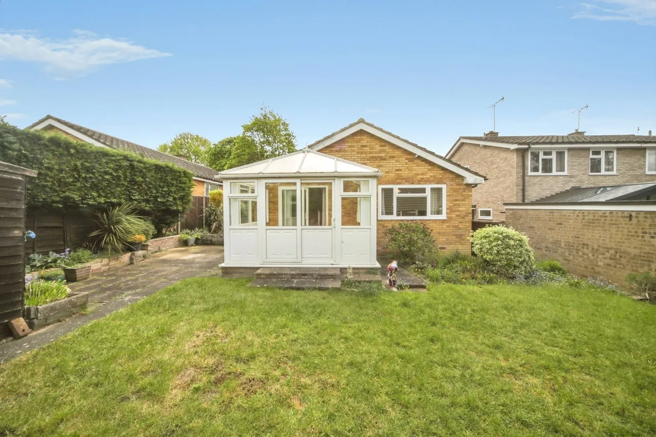 Russell Baron Road, Fornham St. Martin, Bury St. Edmunds, Suffolk, IP31, photo 14