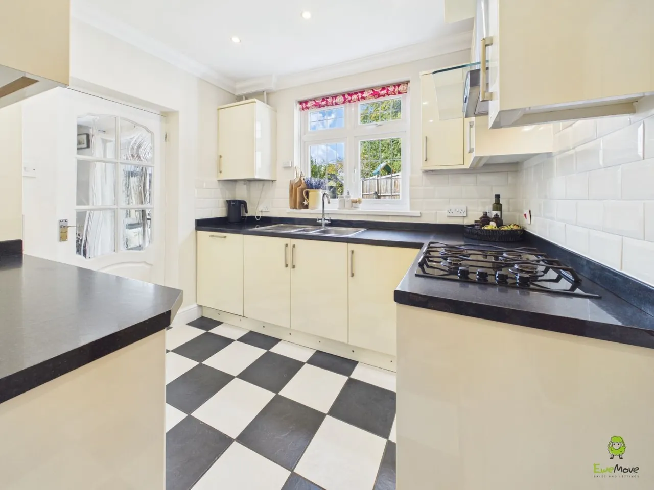 Merlin Road North, Welling, DA16, photo 8