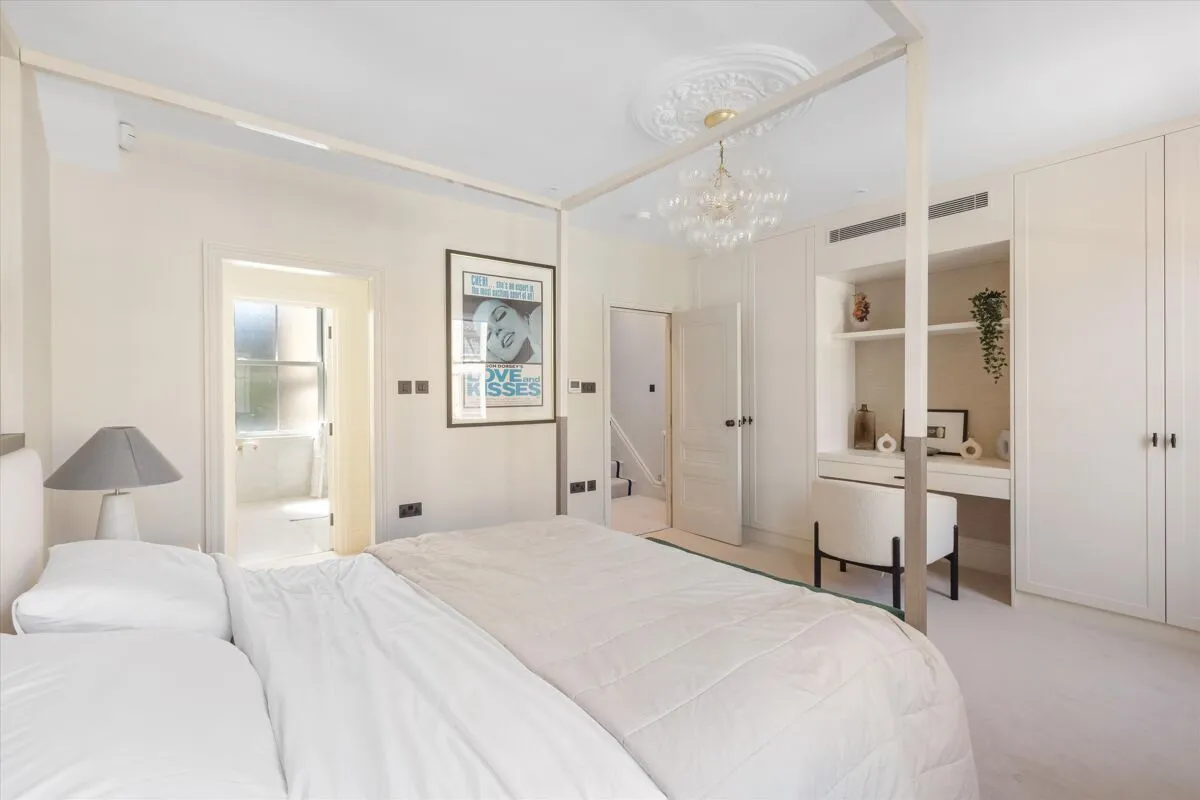 Sulgrave Road, London, W6, photo 10