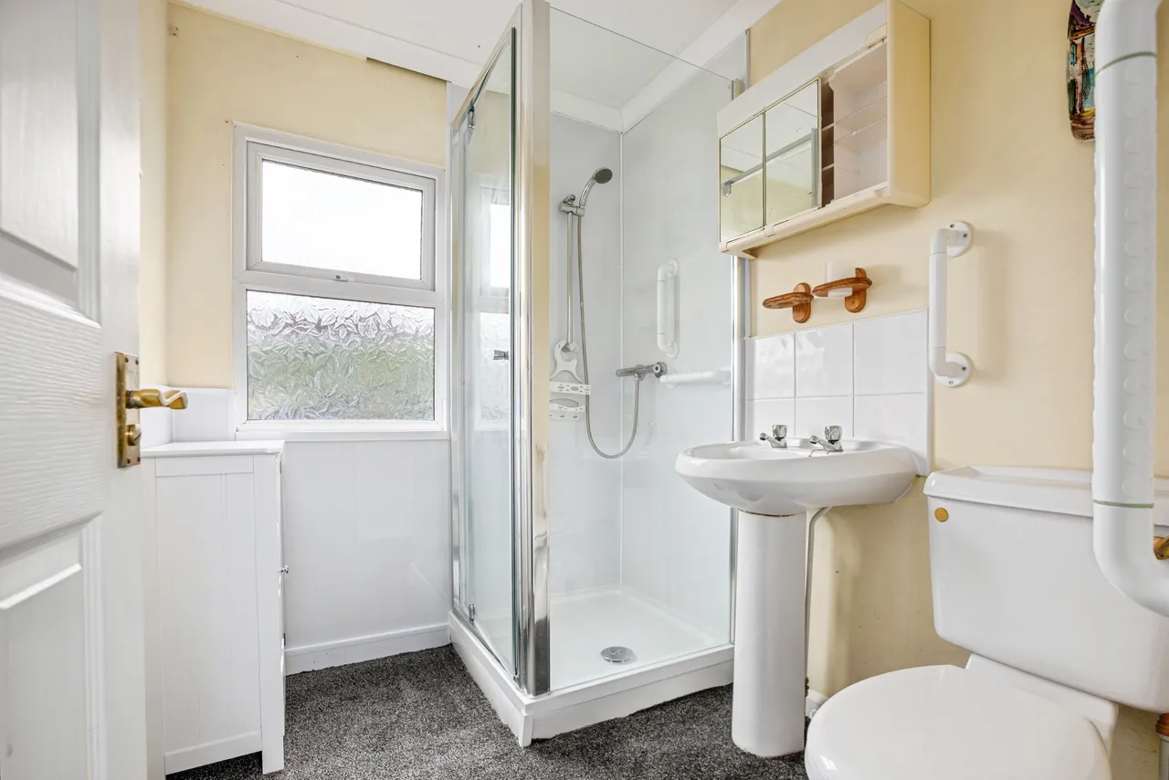 The Glade, Builth Wells, LD2, photo 14