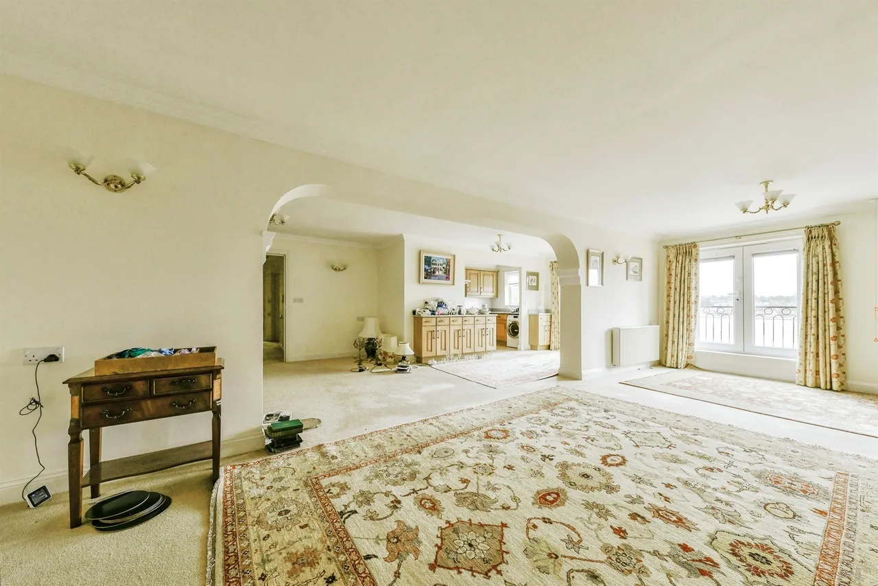 Queen Street, Hitchin, SG4, photo 2