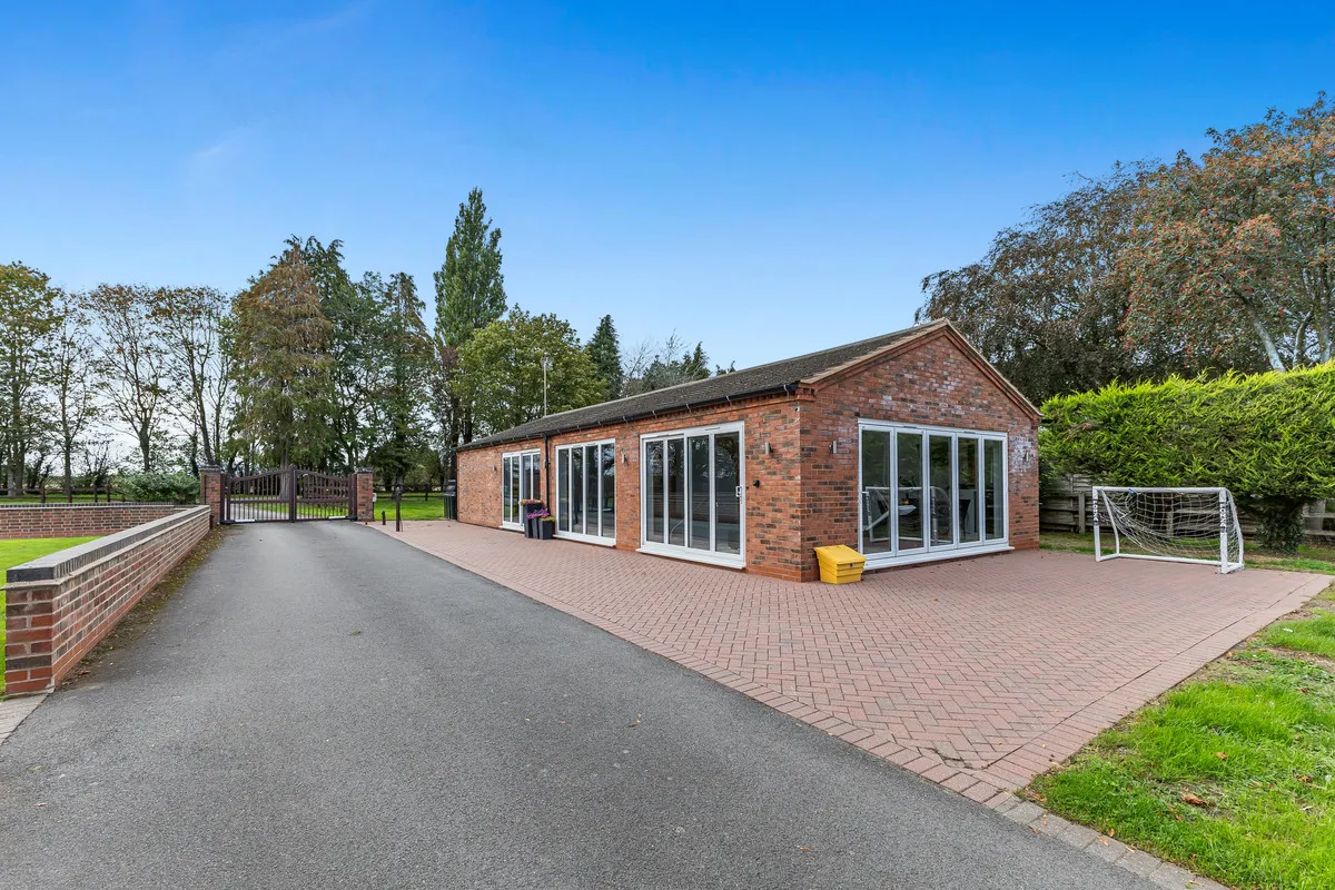 Wolvey Road, Bulkington, CV12, photo 35