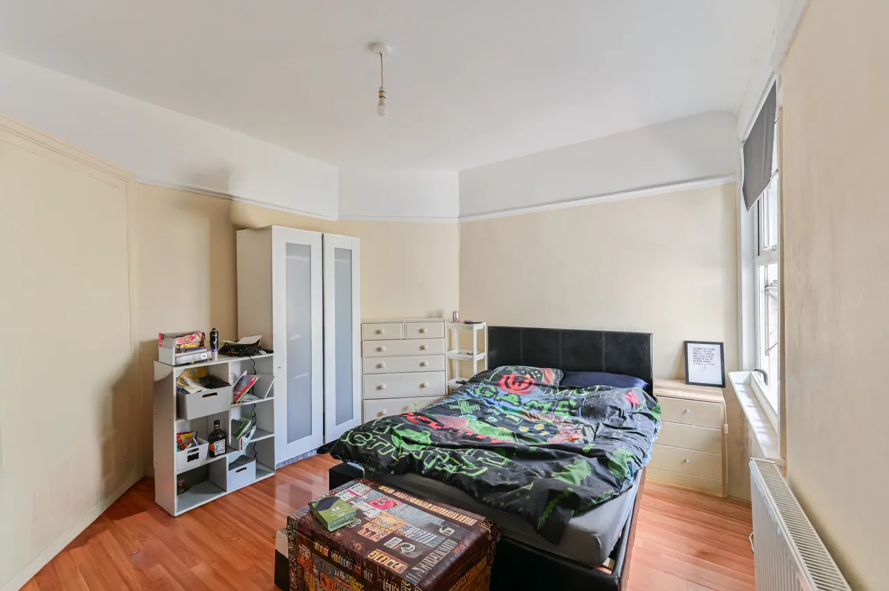 1 Sirdar Road, Mitcham, photo 2