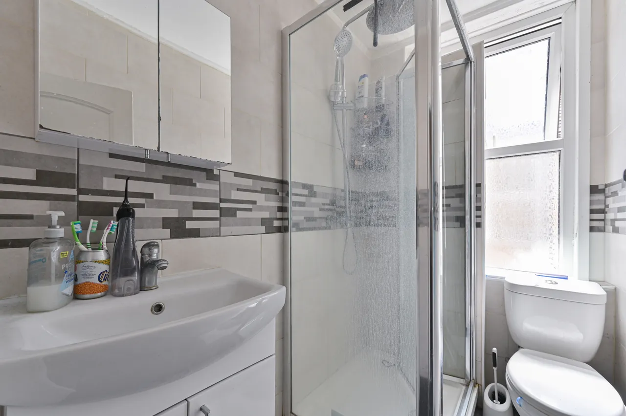 1 Sirdar Road, Mitcham, photo 5