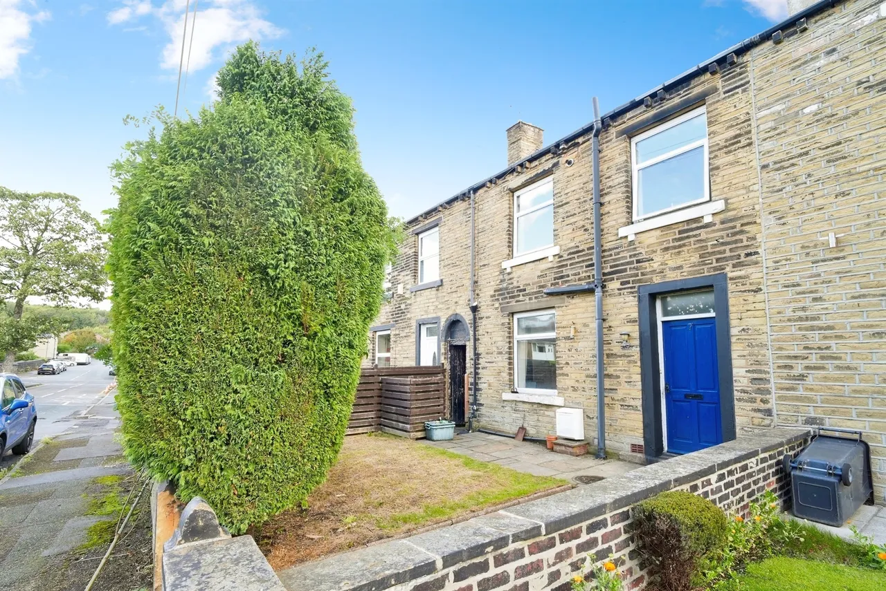 West View, Paddock, Huddersfield, photo 11