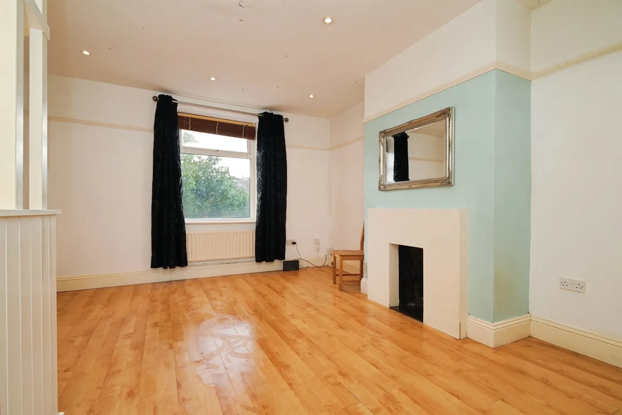 West View, Paddock, Huddersfield, photo 4