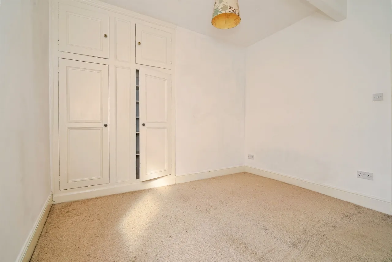 West View, Paddock, Huddersfield, photo 6