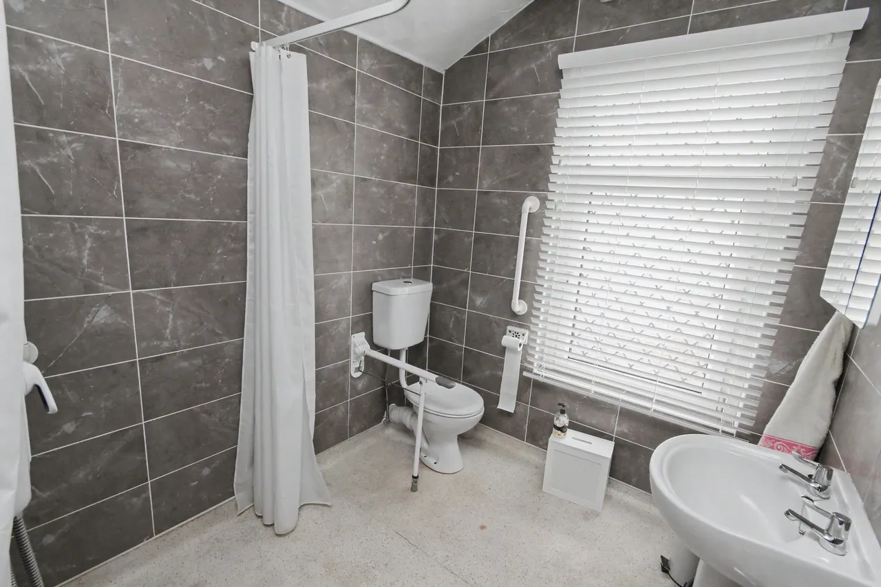 Mercer Street, Burtonwood, Warrington, Warrington, WA5 4JJ, photo 9