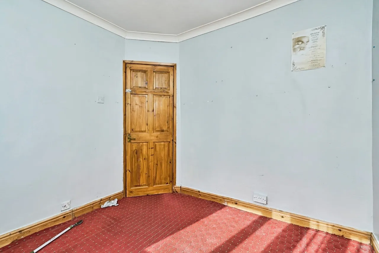 Southbourne Avenue, Walsall, West Midlands, WS2, photo 15