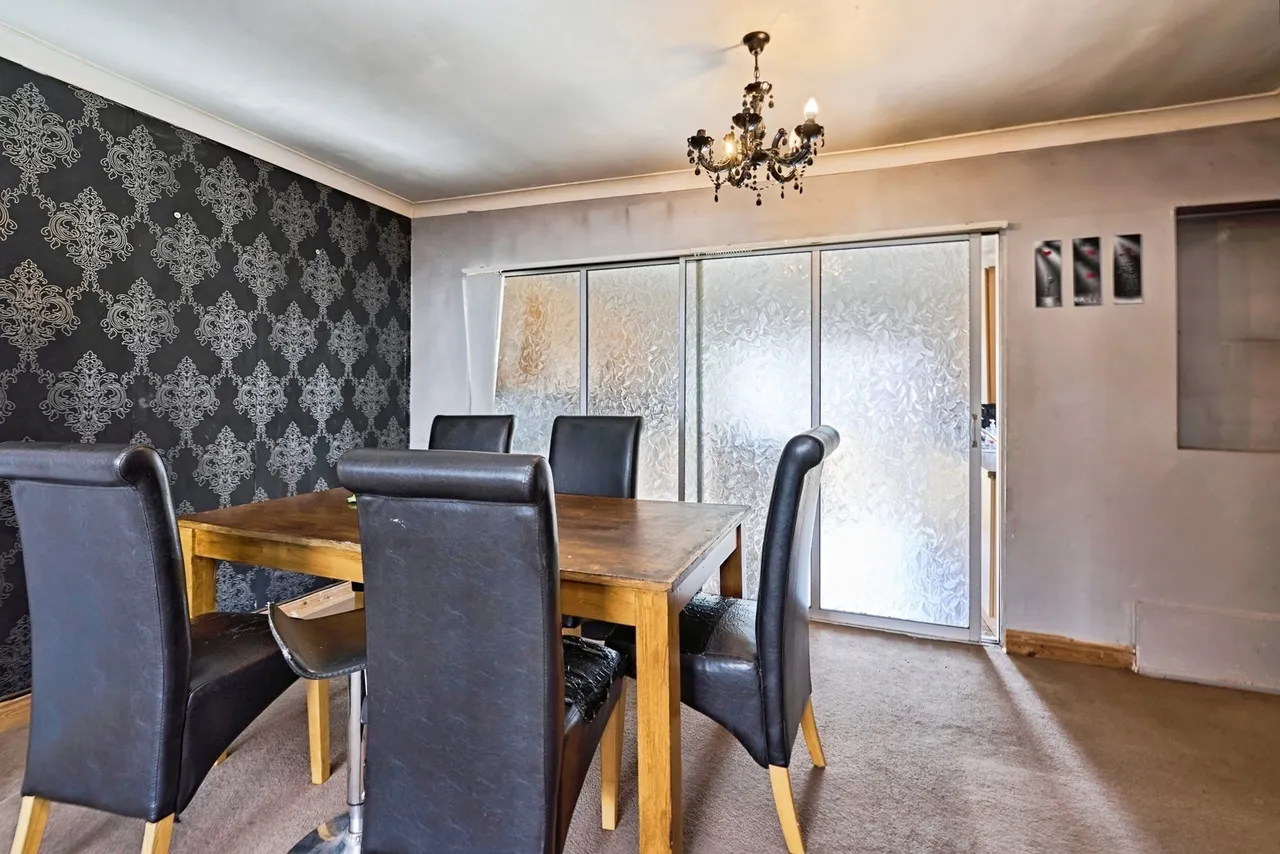 Southbourne Avenue, Walsall, West Midlands, WS2, photo 11