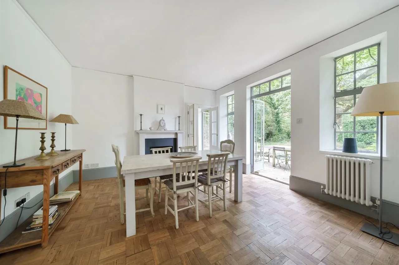 Wildwood Road, Hampstead Garden Suburb, London, NW11 6UP, photo 4
