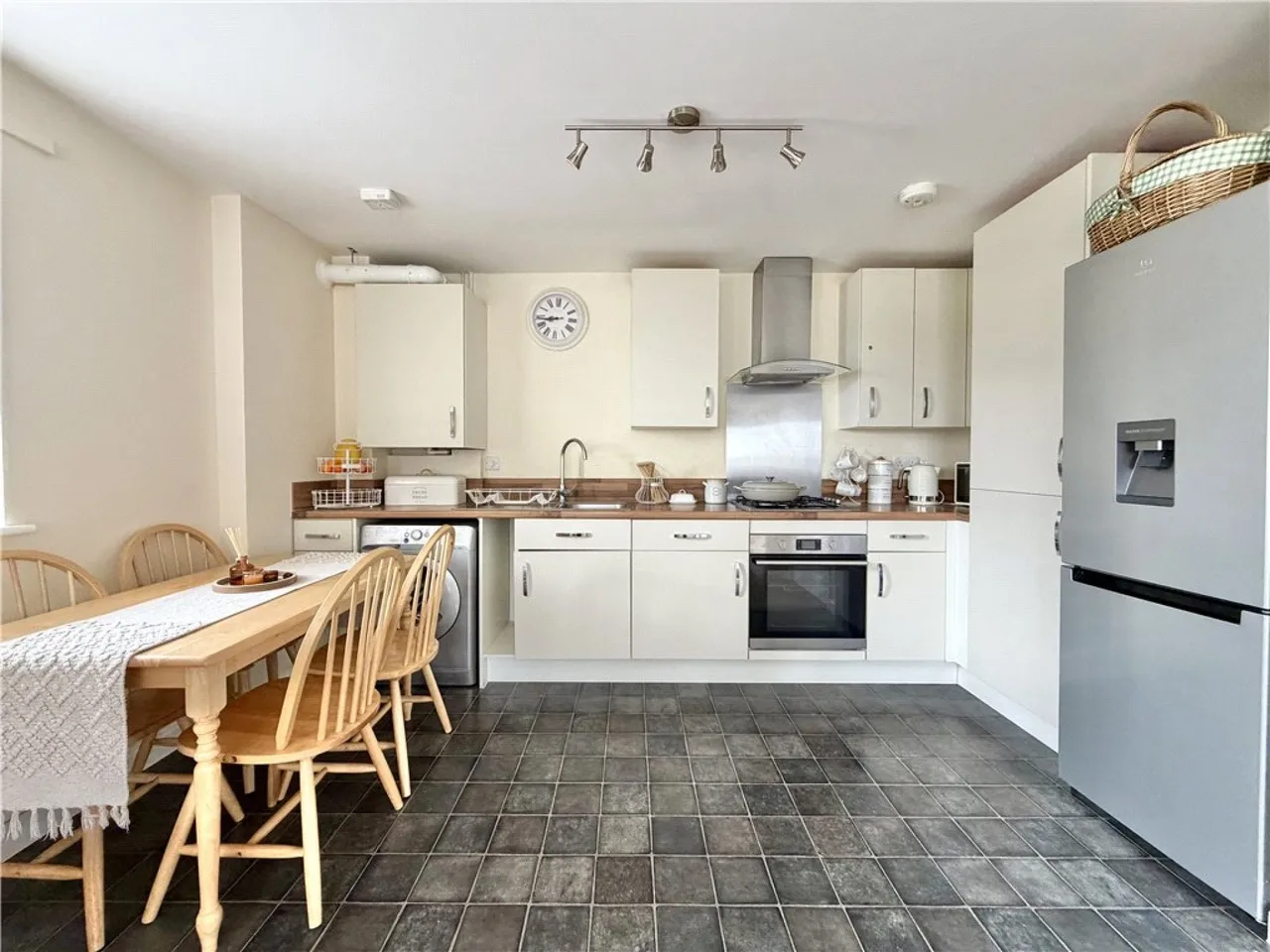 Cutforth Way, Romsey, SO51, photo 5