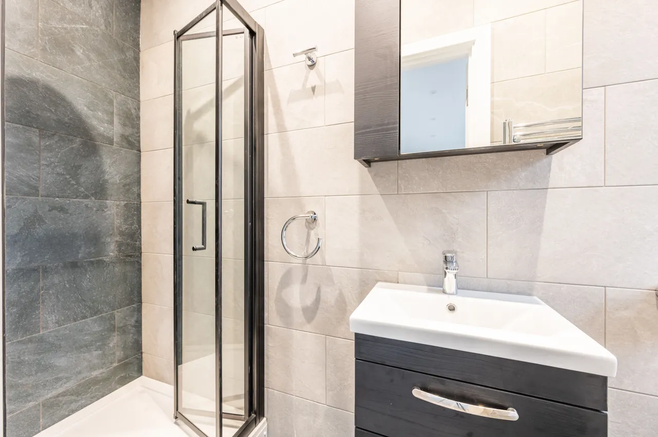 79A Colney Hatch Lane, London, photo 3