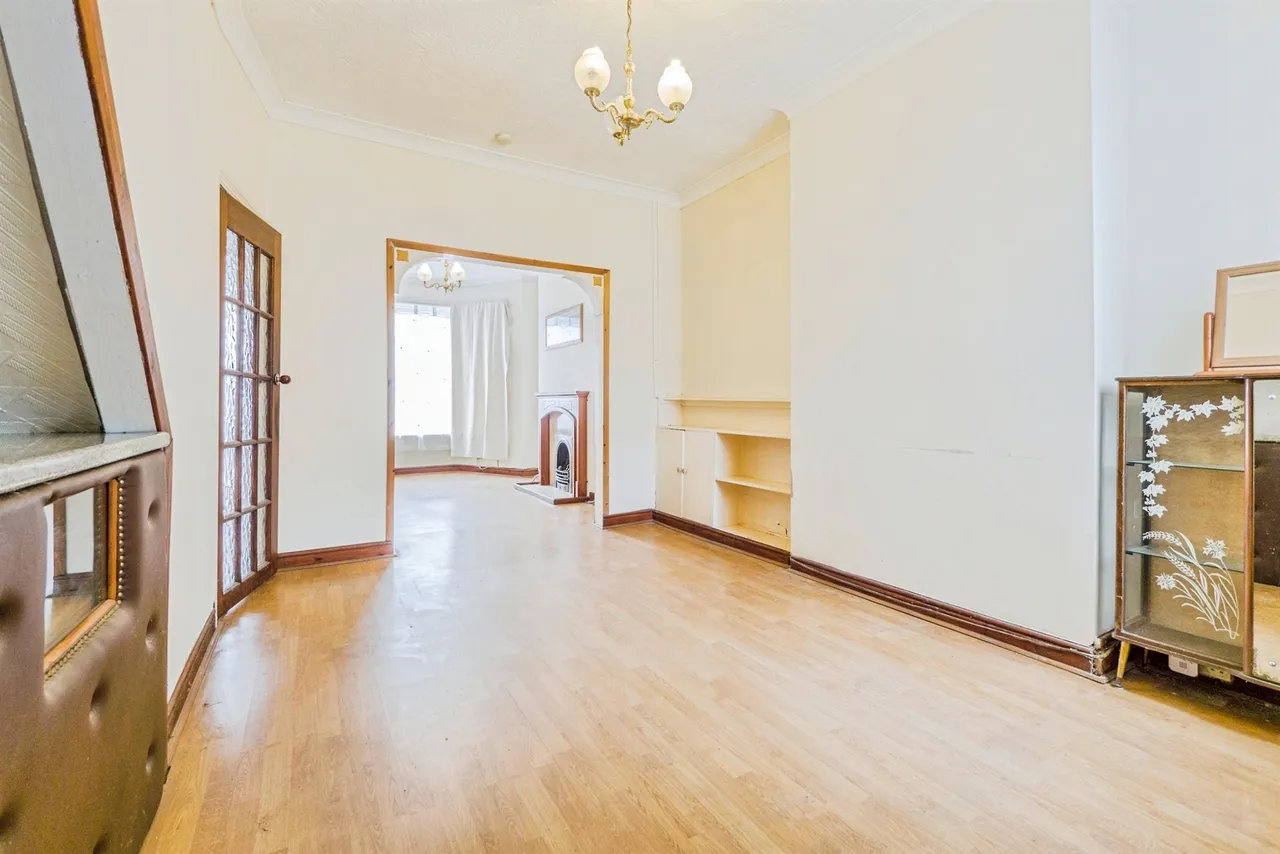 Cottrell Road, Roath, Cardiff, photo 4