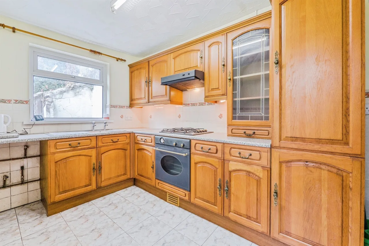 Cottrell Road, Roath, Cardiff, photo 8