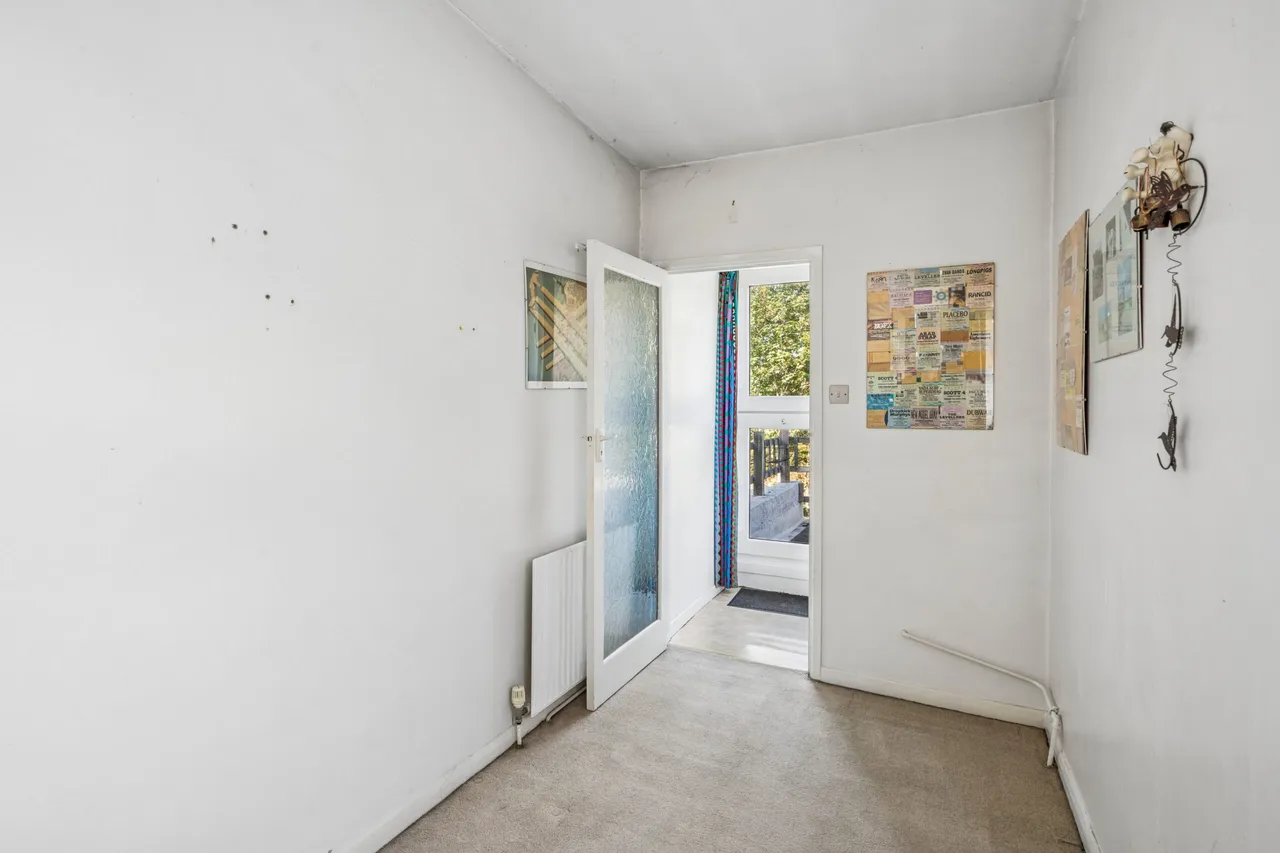 Neal Street, Watford, WD18, photo 9