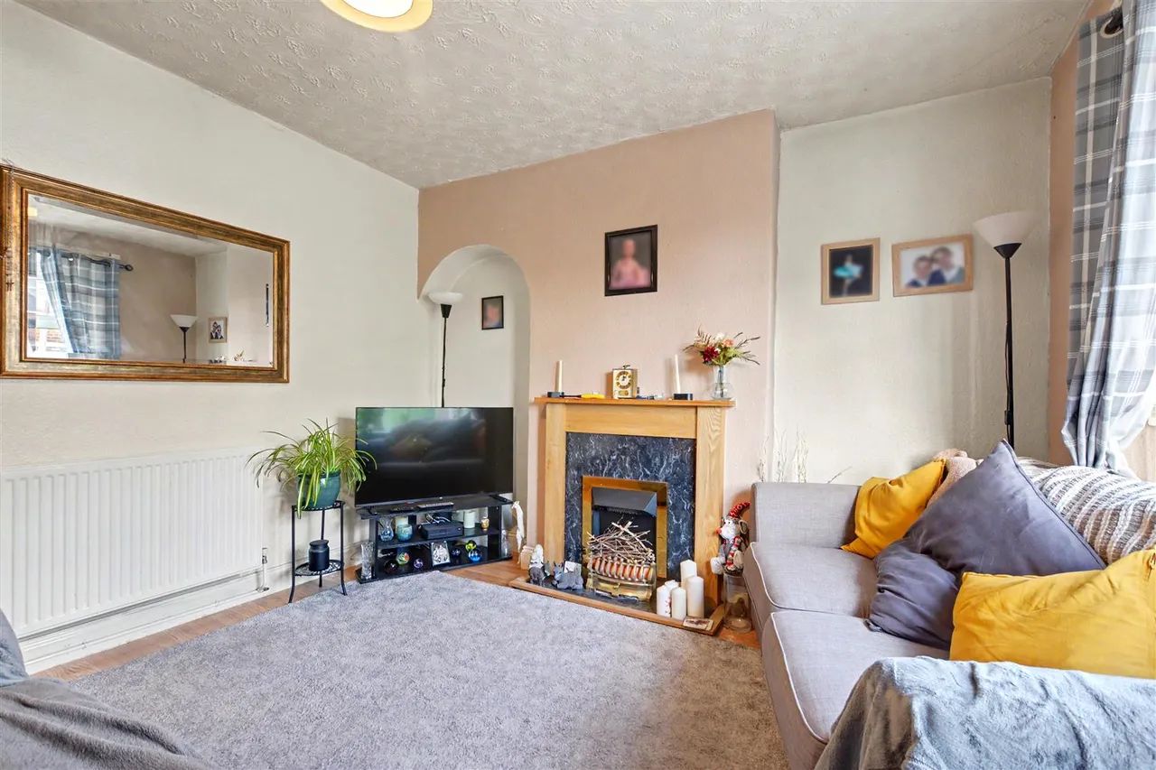 Charlton Grove, Beeston, NG9, photo 6
