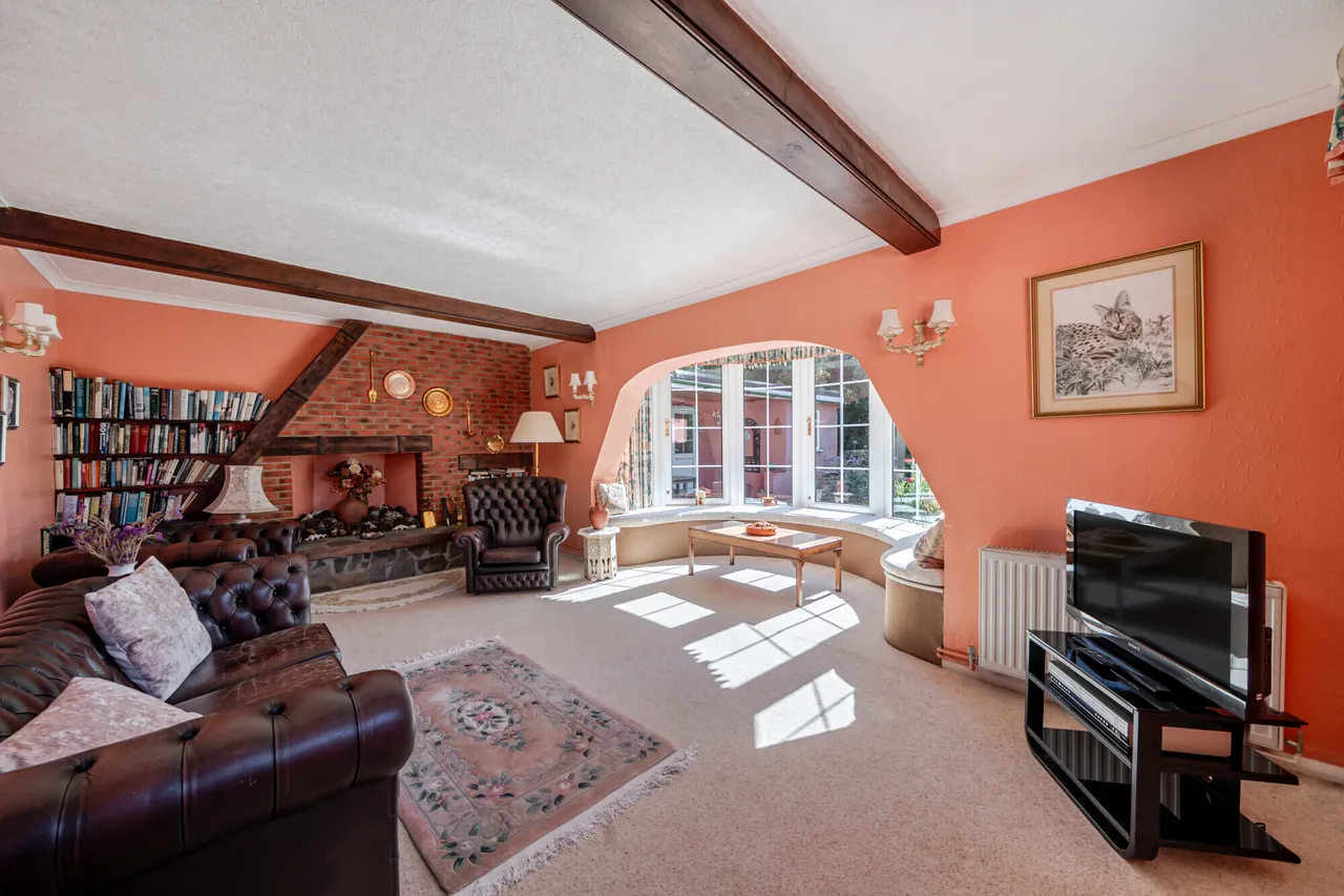Warren Hill, Epsom, KT18, photo 3