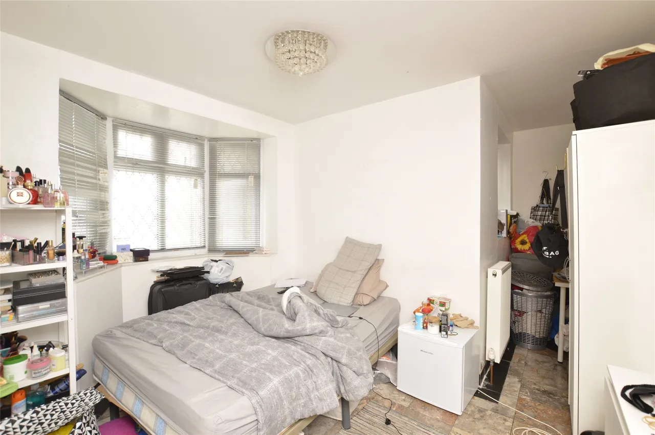 Stewart Close, Kingsbury, NW9 8AJ, photo 6