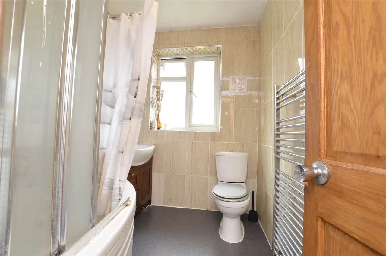 Stewart Close, Kingsbury, NW9 8AJ, photo 8