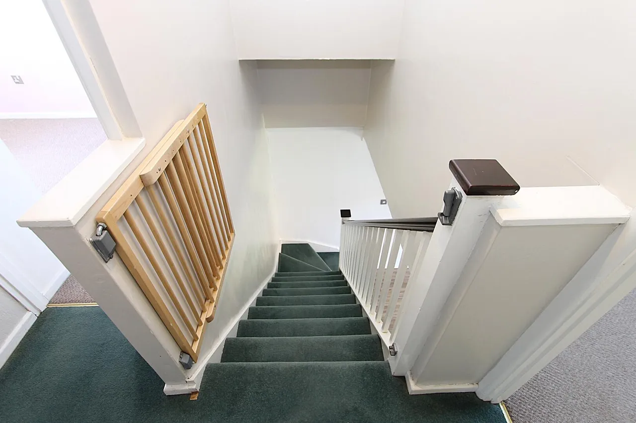 Dunlin Drive, Kidderminster, photo 8