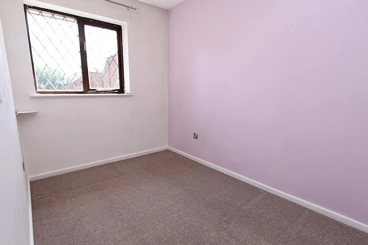 Dunlin Drive, Kidderminster, photo 12
