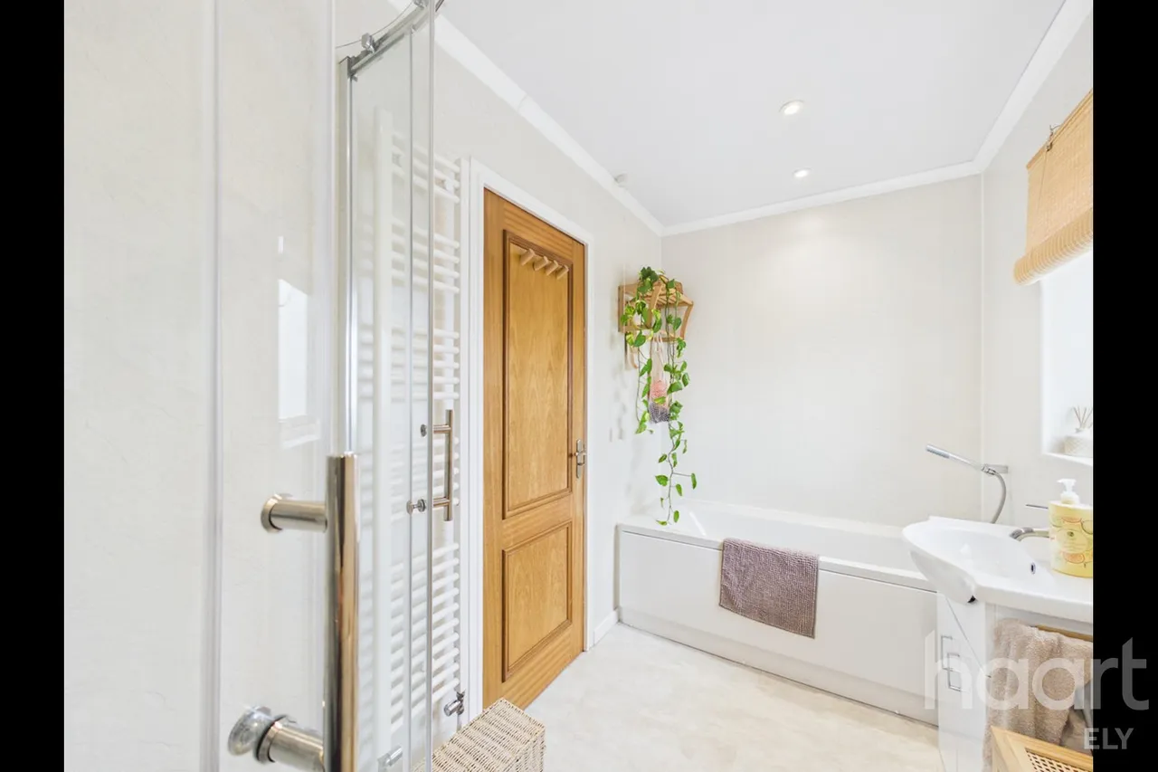 Merlin Drive, Ely, CB6, photo 8