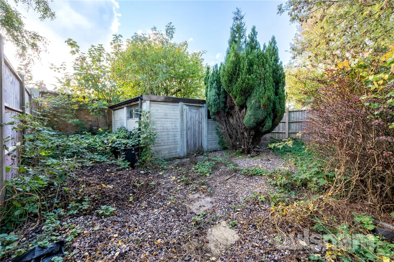 Steel Road, Northfield, B31, photo 18